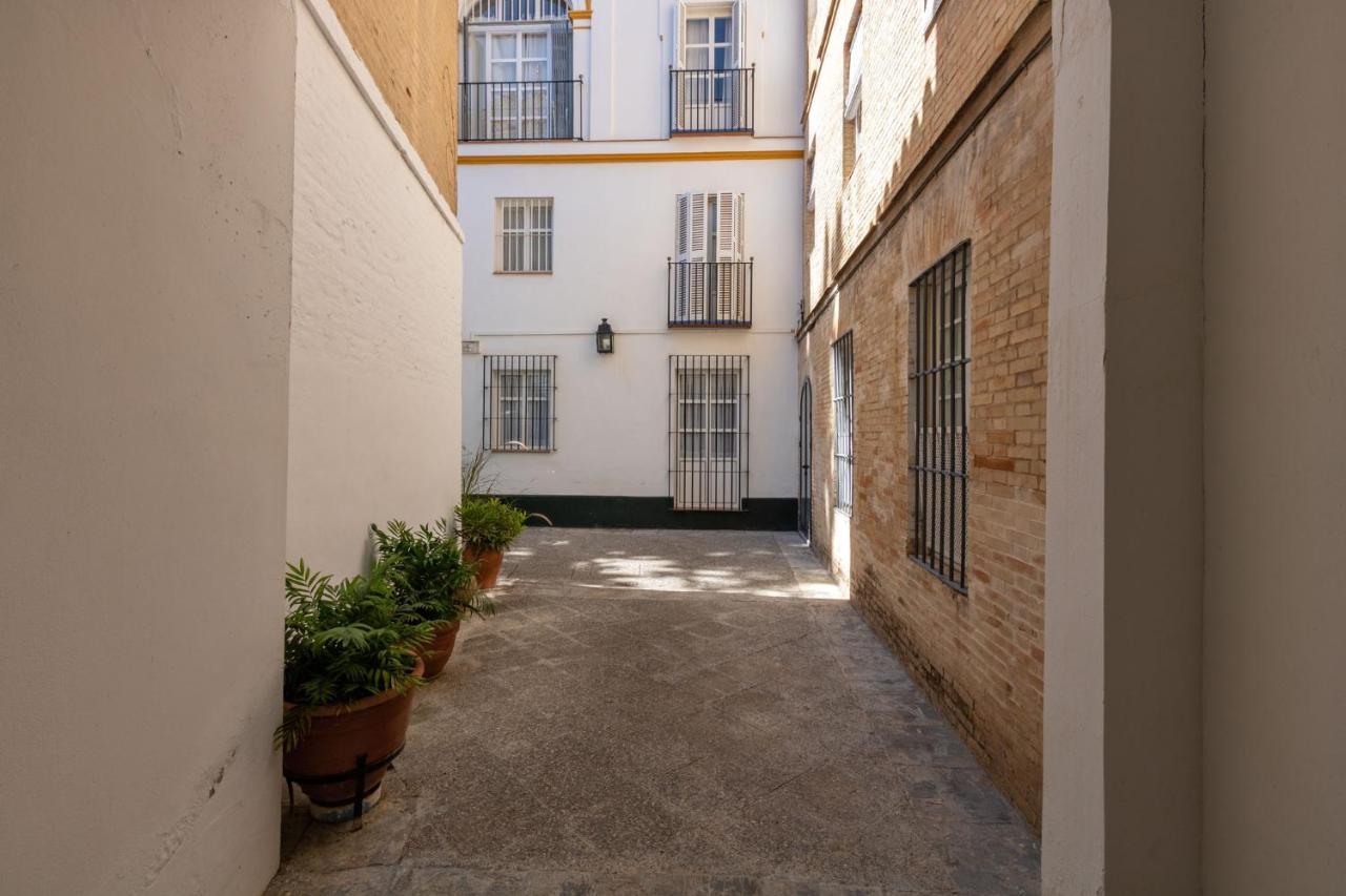 Holiday Apartment, 2 Pax, Historical Center เซบีญา ภายนอก รูปภาพ